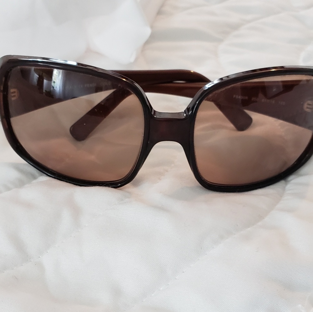 Womens tortoise brown sequin Fendi sunglasses